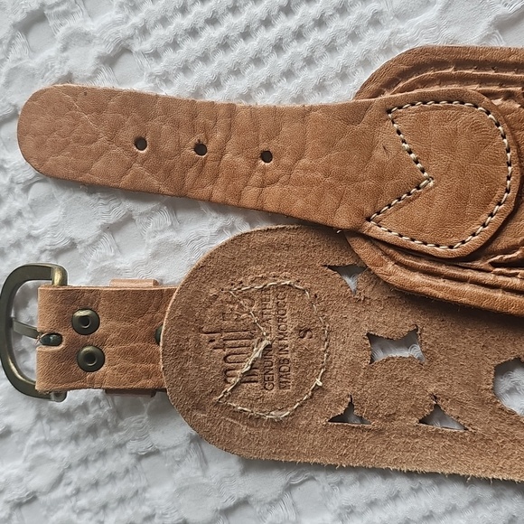 NWOT Motif-56 Handmade Artisanal Leather Belt-size Small - Picture 5 of 5